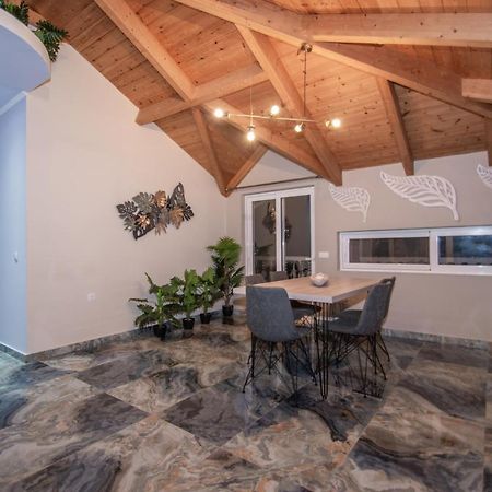 Casa Di Voz Shared Villa Studios With Free Gym Services By "Elite" Gaitani Exteriör bild